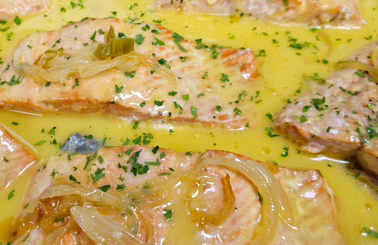 Salmón a la naranja: fresco y lleno de sabor
